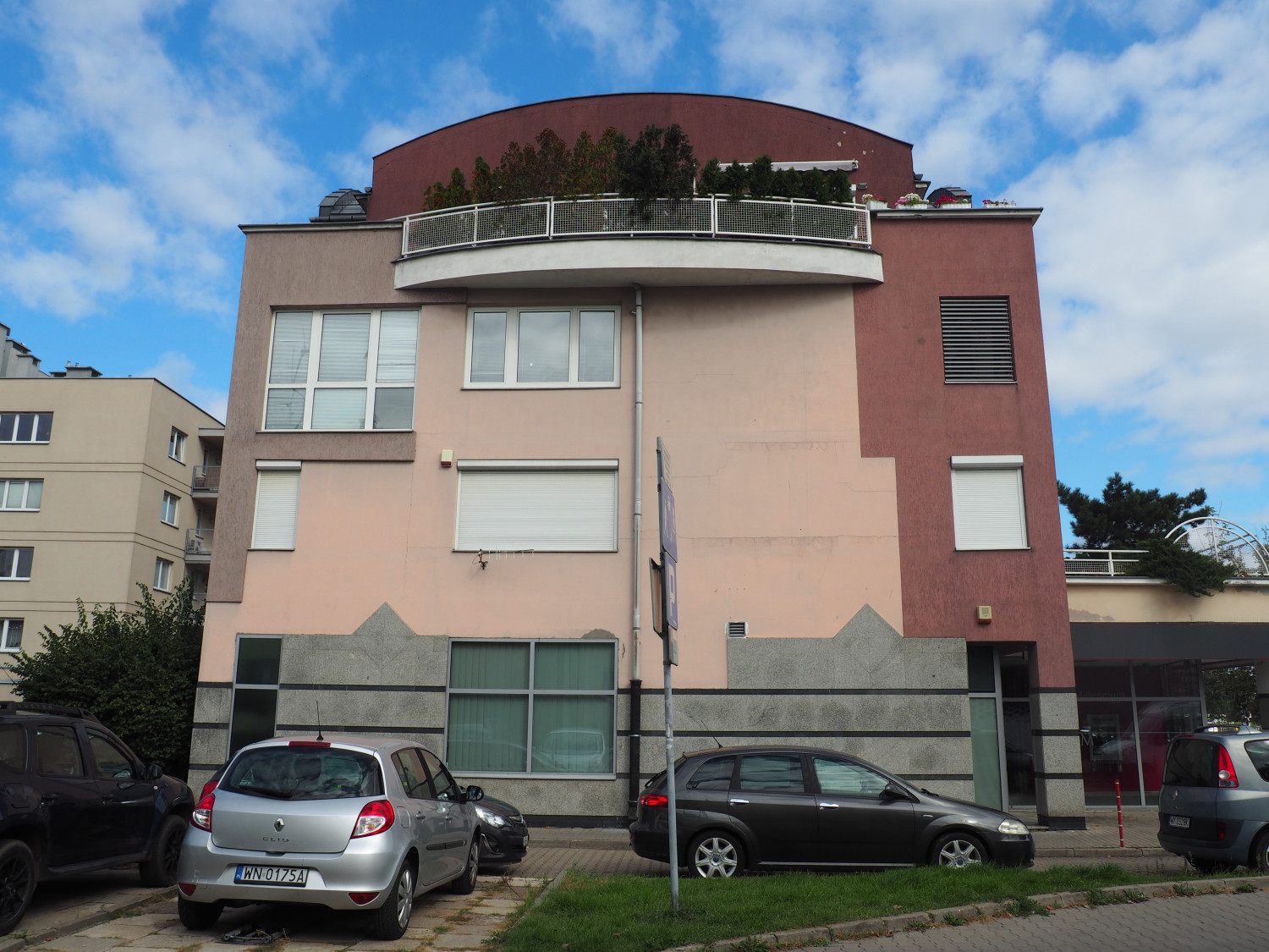 Zdjęcie architektury budynku Budynek mieszkalno-usługowy